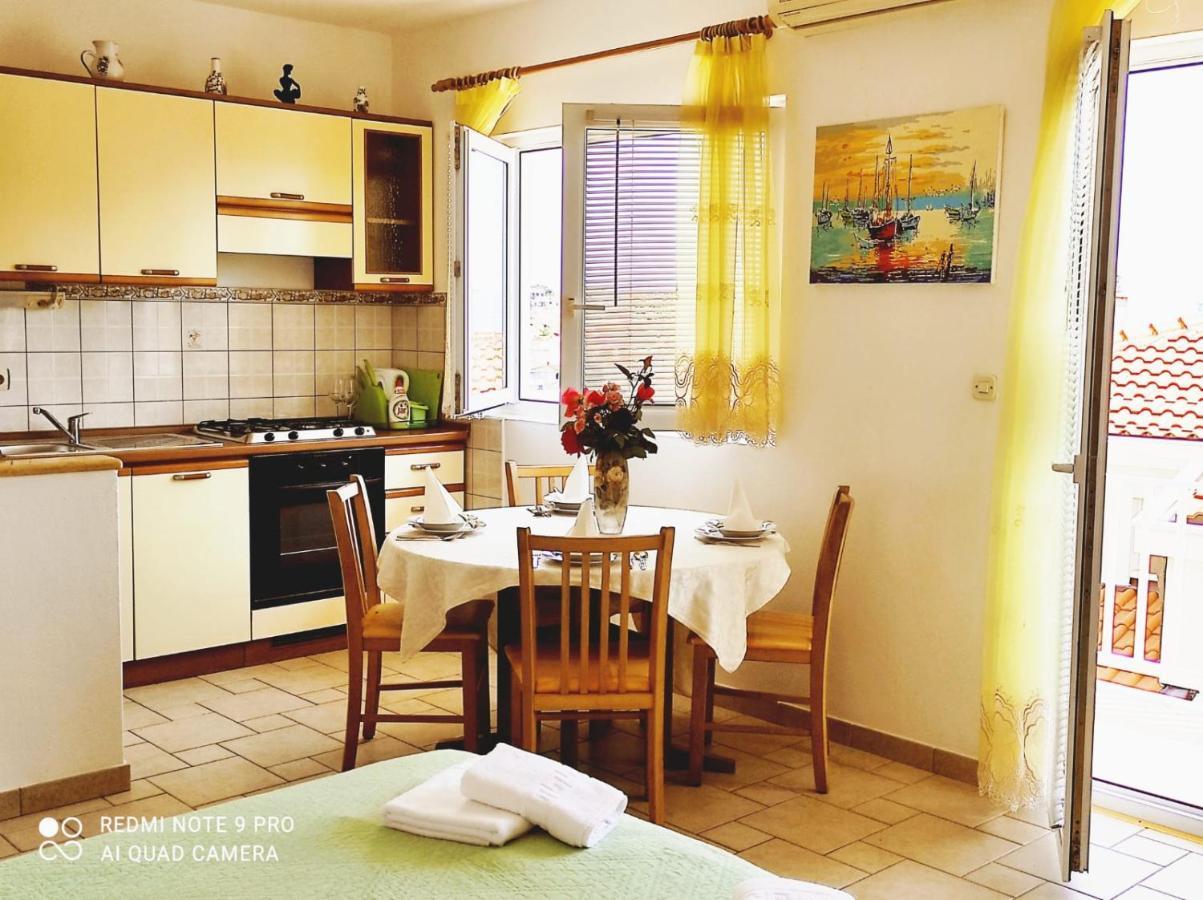 Apartment Topic Baška Voda Εξωτερικό φωτογραφία
