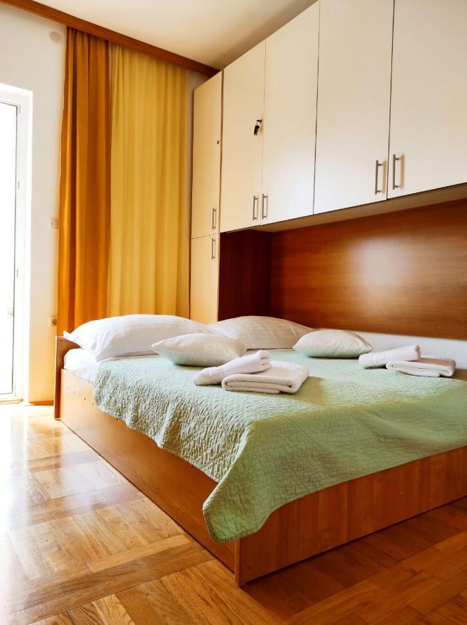 Apartment Topic Baška Voda Εξωτερικό φωτογραφία