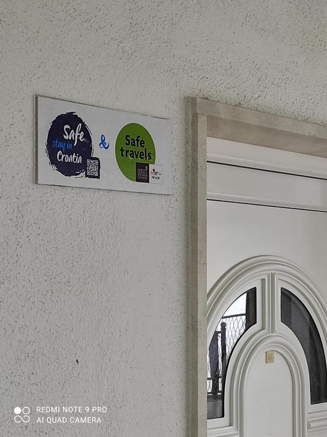 Apartment Topic Baška Voda Εξωτερικό φωτογραφία
