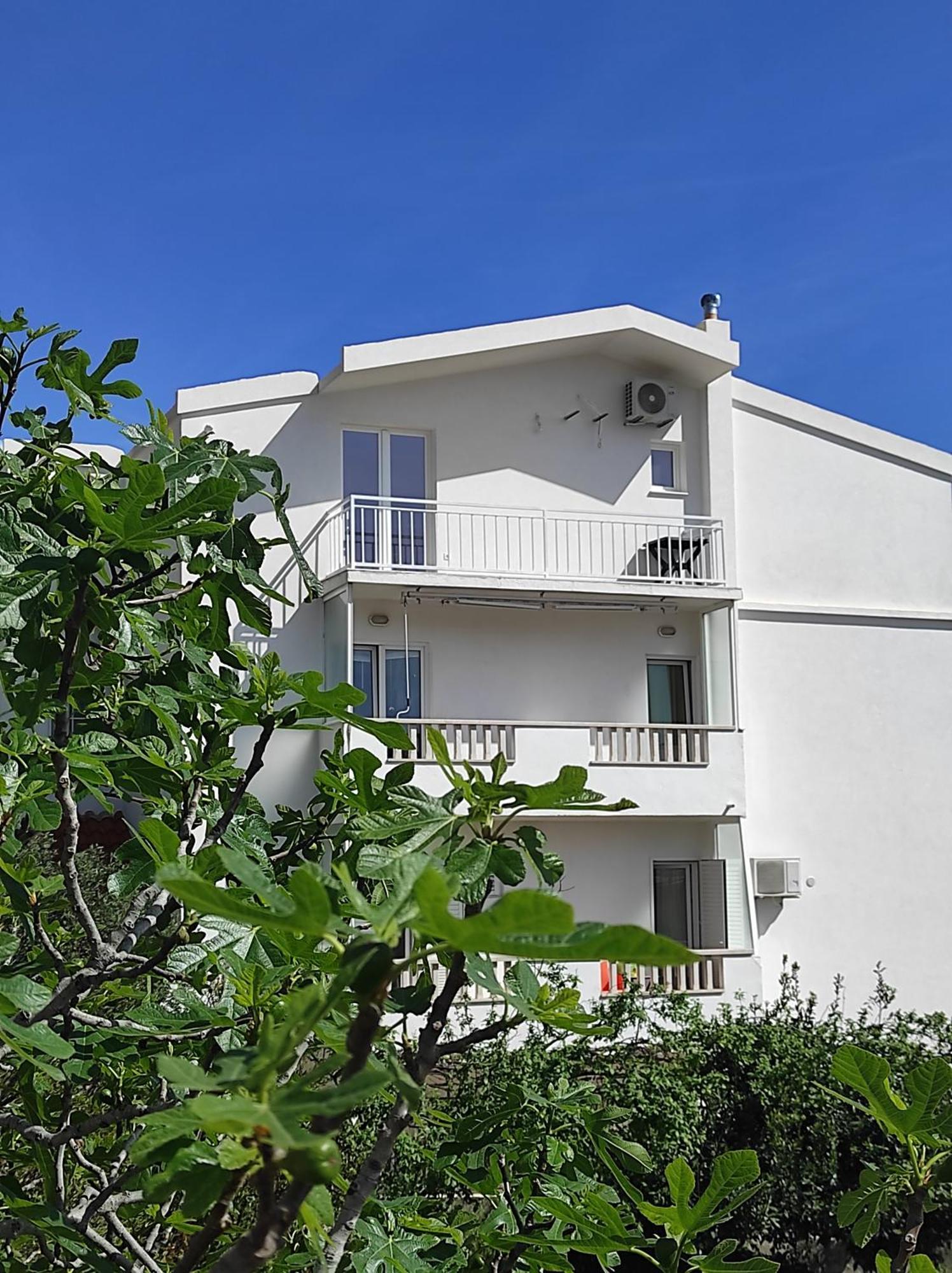 Apartment Topic Baška Voda Εξωτερικό φωτογραφία