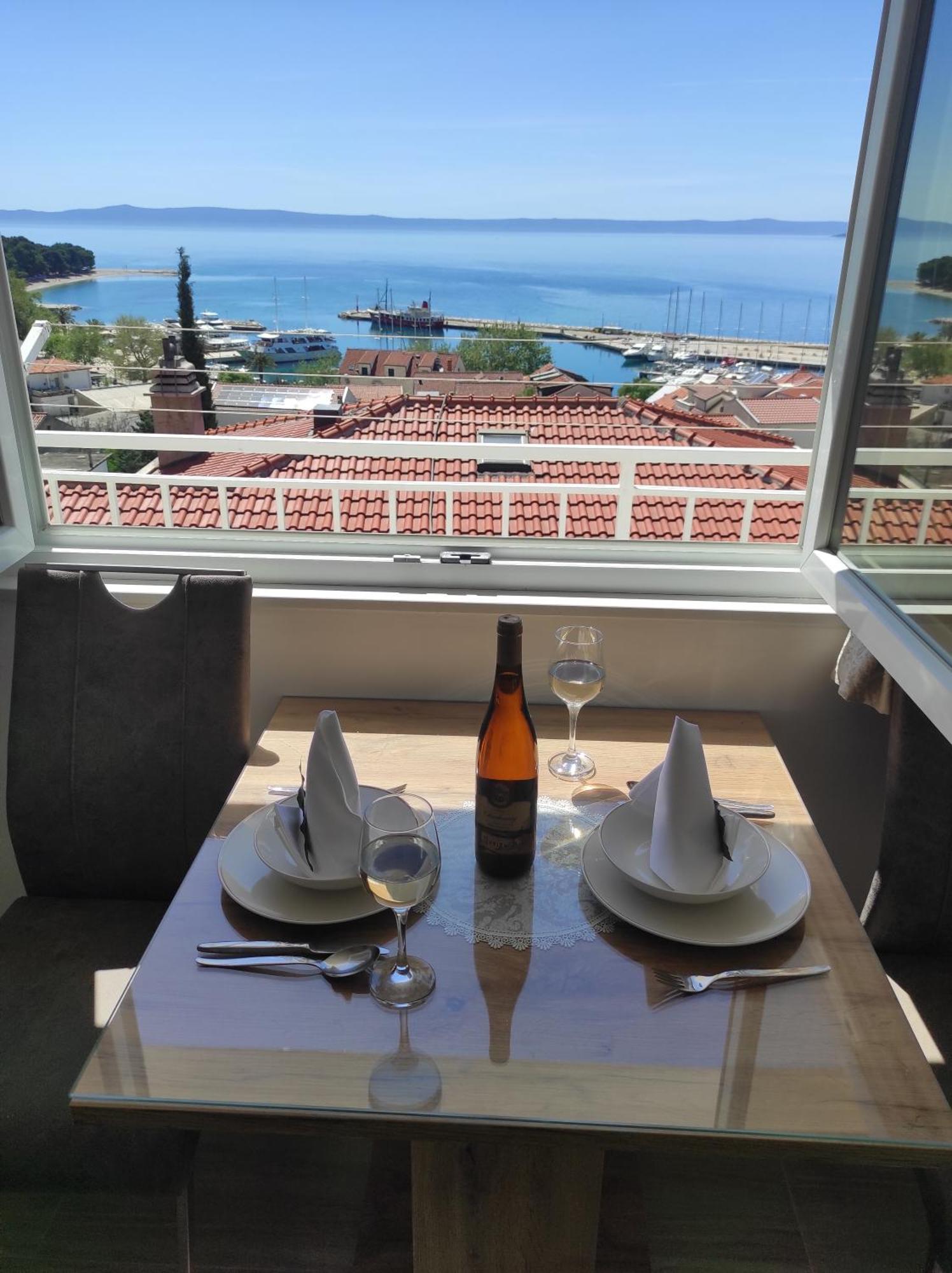 Apartment Topic Baška Voda Εξωτερικό φωτογραφία