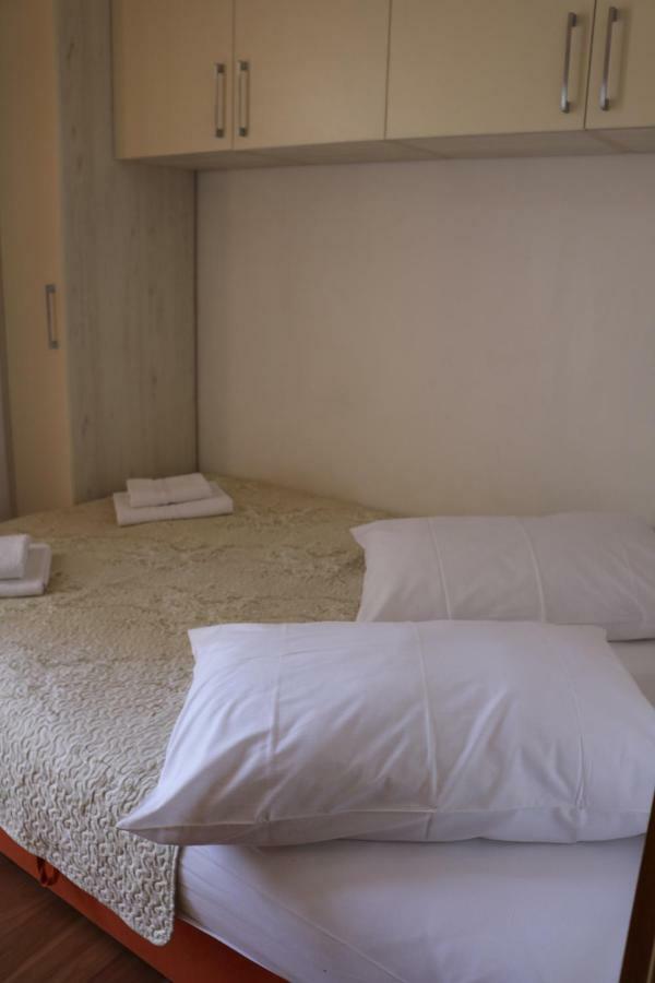 Apartment Topic Baška Voda Εξωτερικό φωτογραφία