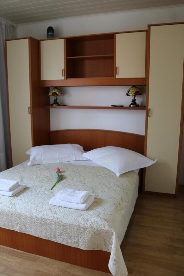 Apartment Topic Baška Voda Εξωτερικό φωτογραφία